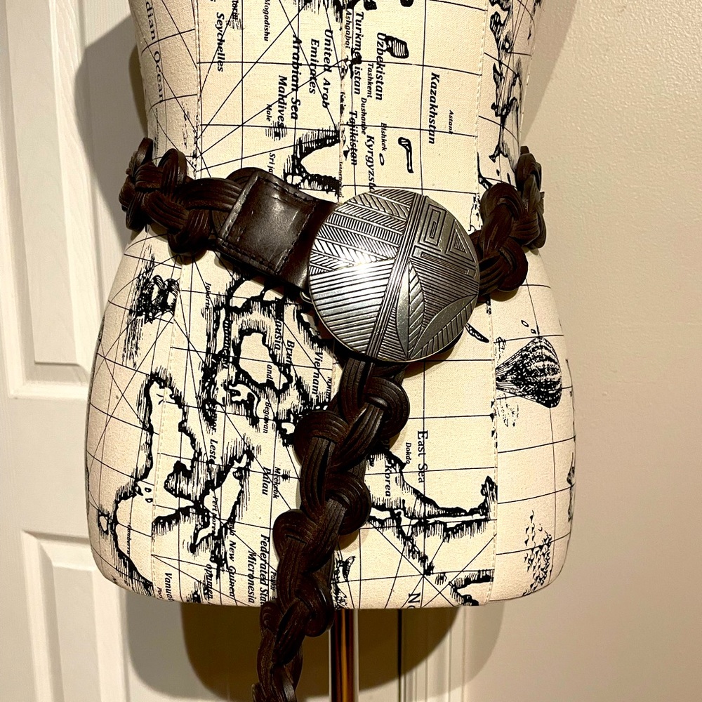 🔽NWOT Cache Western Woven Leather Concho knot Twist Folk Artisan waist buckle